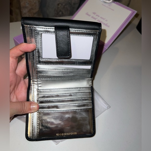 NWT Femme De Cupcakes Black Compact Bifold Wallet - Picture 6 of 7